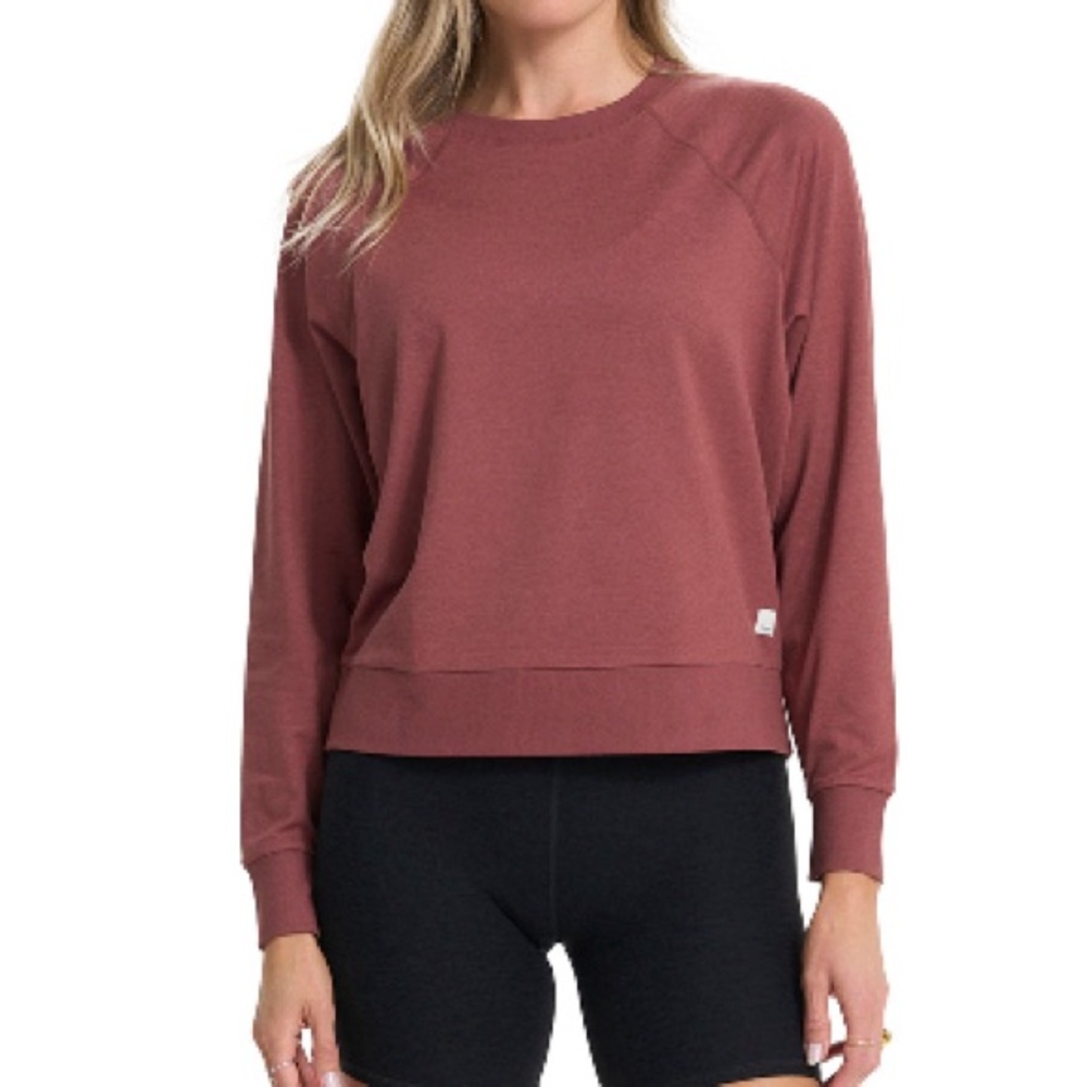 Vuori Halo crew sweatshirt in rosewood heather